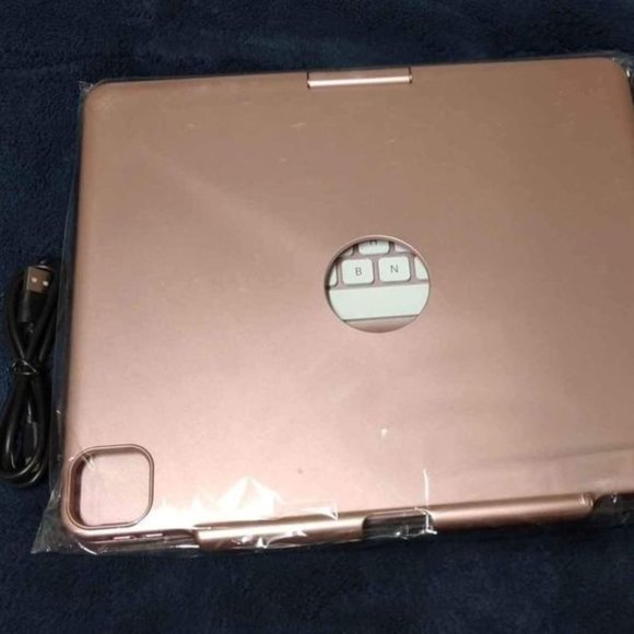 Wireless Keyboard for Ipad Pro 12.9" - Picture 7 of 11